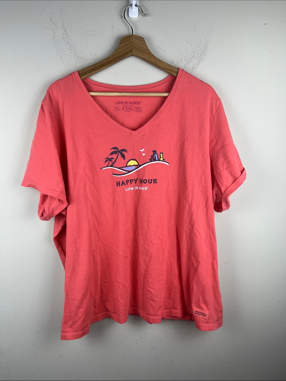 Life Is Good Women's XXXL Coral Happy Hour Graphic V-Neck T-Shirt 3XL Tee